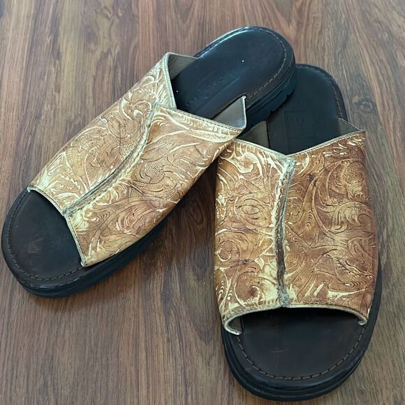 Cole Haan beige brown leather rustic slip on sandals size 7.5 - Picture 1 of 6